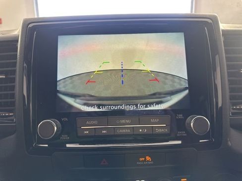 Used 2022 Nissan Frontier PRO-4X w/ Technology Package image 31