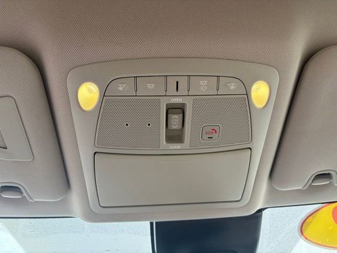 Used 2019 Nissan Rogue SL w/ Premium Package image 22