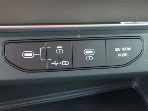 New 2026 Kia Carnival image 42