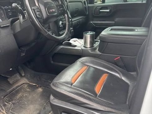 Used 2022 GMC Sierra 2500 AT4 w/ AT4 Premium Plus Package AWD/4WD image 14