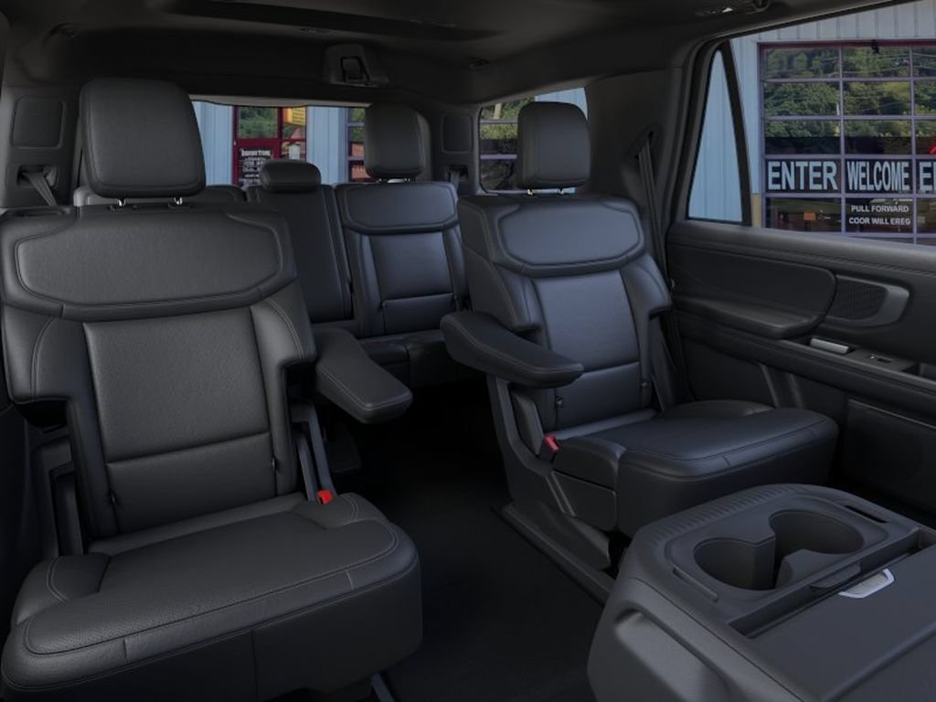 Used 2026 Ford Expedition Platinum w/ Stealth Appearance Package AWD/4WD image 11