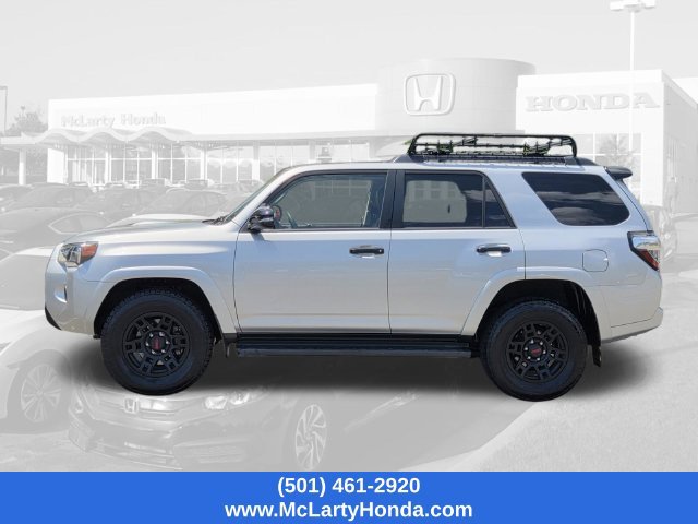 Used 2021 Toyota 4Runner Venture w/ Moonroof Package AWD/4WD image 2