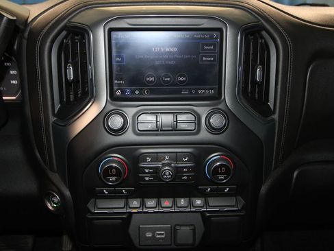 Used 2019 Chevrolet Silverado 1500 LT w/ All-Star Edition AWD/4WD image 14