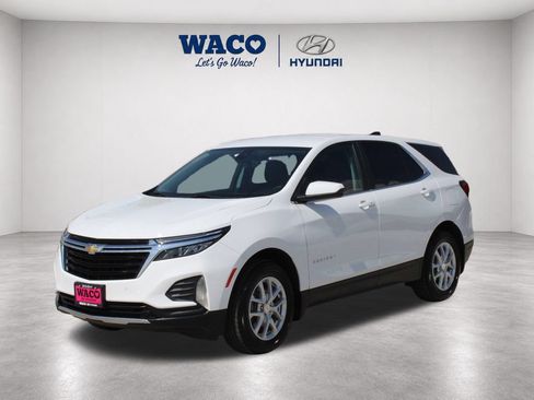 Used 2023 Chevrolet Equinox LT w/ LPO, Floor Liner Package AWD/4WD image 3