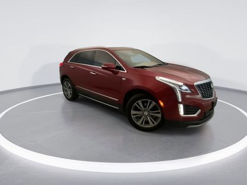 Used 2022 Cadillac XT5 Premium Luxury w/ Platinum Package image 8
