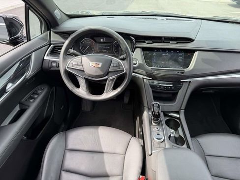 Certified 2023 Cadillac XT5 Premium Luxury image 12