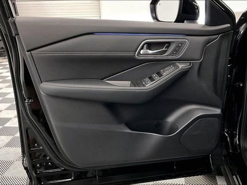 New 2026 Nissan Rogue Platinum w/ Platinum Premium Package image 31