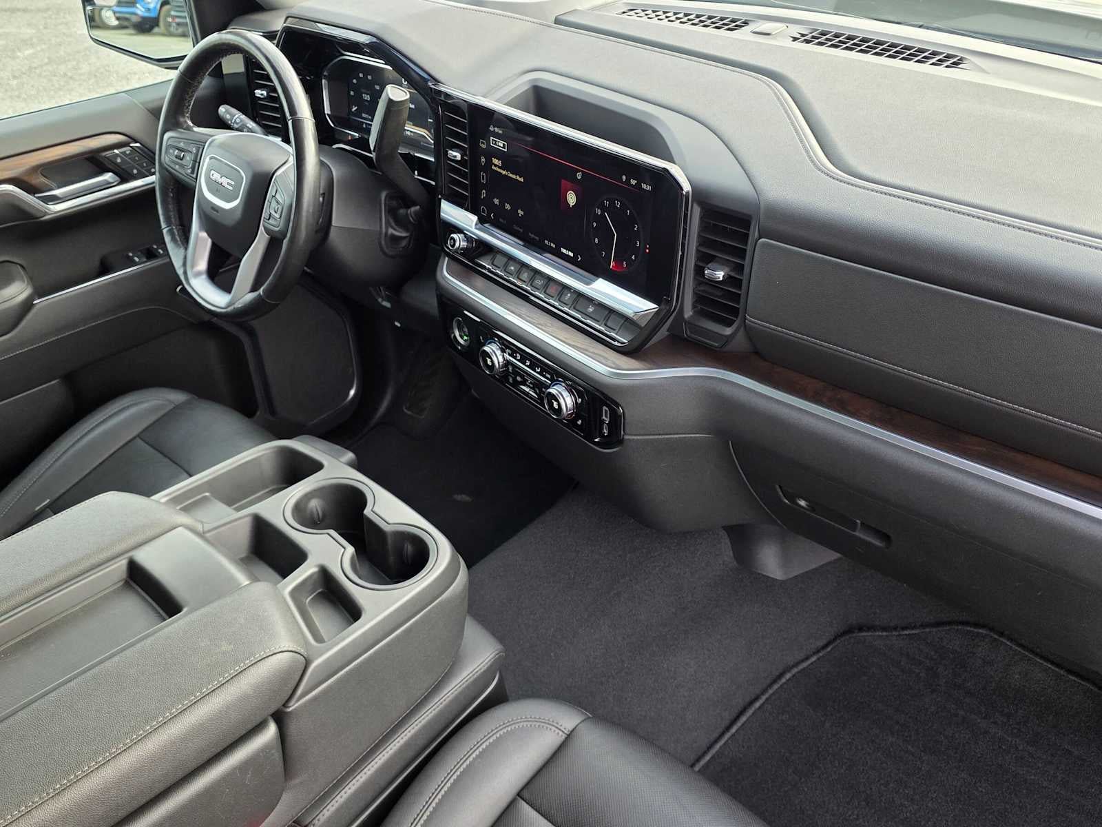 Certified 2022 GMC Sierra 1500 SLT AWD/4WD image 10