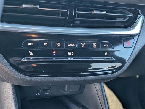 Certified 2024 Buick Envista Avenir image 15