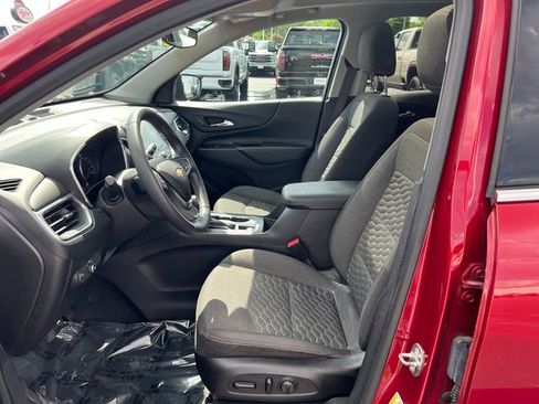 Used 2018 Chevrolet Equinox LT w/ Sun & Infotainment Package AWD/4WD image 11