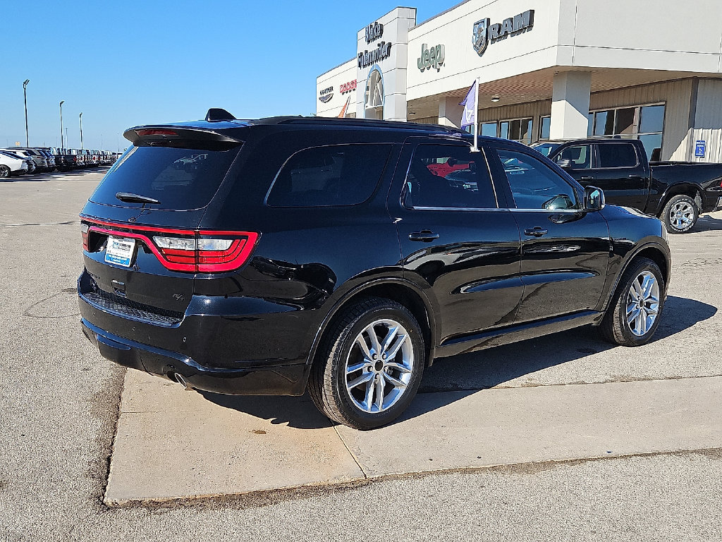 Used 2023 Dodge Durango R/T AWD/4WD image 8