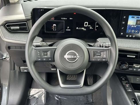 New 2026 Nissan Kicks SV w/ Illumination Package FWD image 18