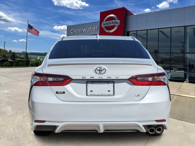 Used 2023 Toyota Camry SE FWD image 5