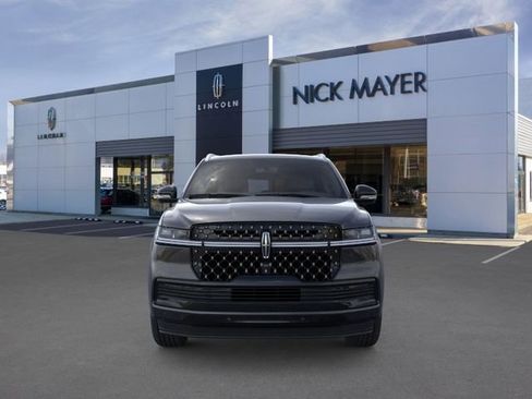 New 2026 Lincoln Navigator L Black Label AWD/4WD image 6