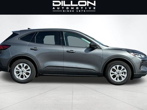 Used 2025 Ford Escape Active FWD image 3