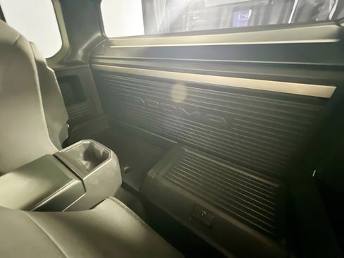 Used 2024 Toyota Tacoma SR image 29