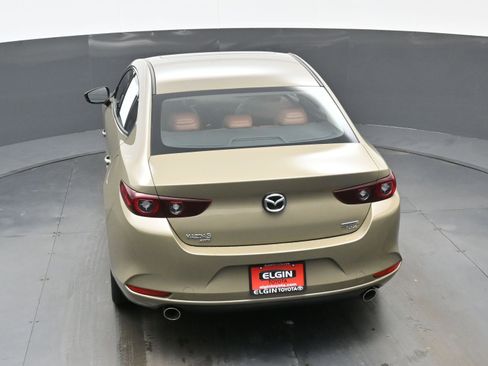 Used 2024 MAZDA MAZDA3 s image 37