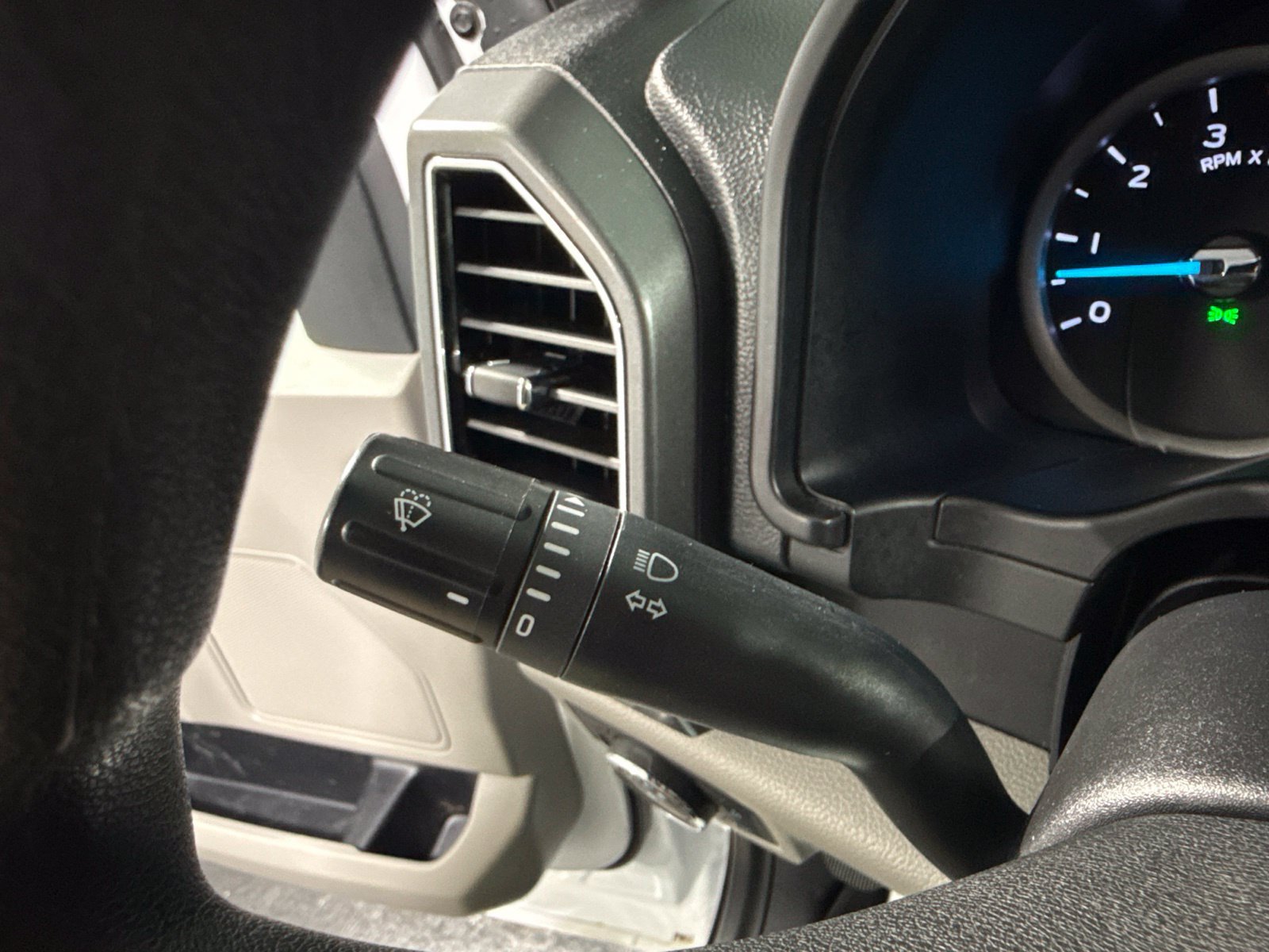 Used 2021 Ford F250 XLT AWD/4WD image 40