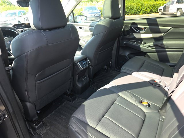 Used 2020 Subaru Ascent Limited w/ Technology Package AWD/4WD image 13