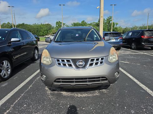 Used 2013 Nissan Rogue SV w/ Premium Pkg FWD image 8