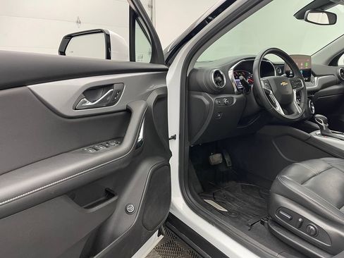Used 2024 Chevrolet Blazer LT w/ LPO, Floor Liner Package FWD image 16