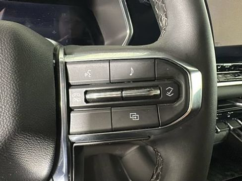 Used 2023 GMC Canyon Elevation w/ Convenience Package AWD/4WD image 16