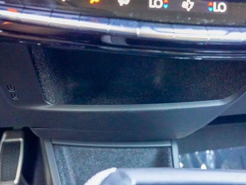 Used 2025 Cadillac Optiq Sport 1 image 28