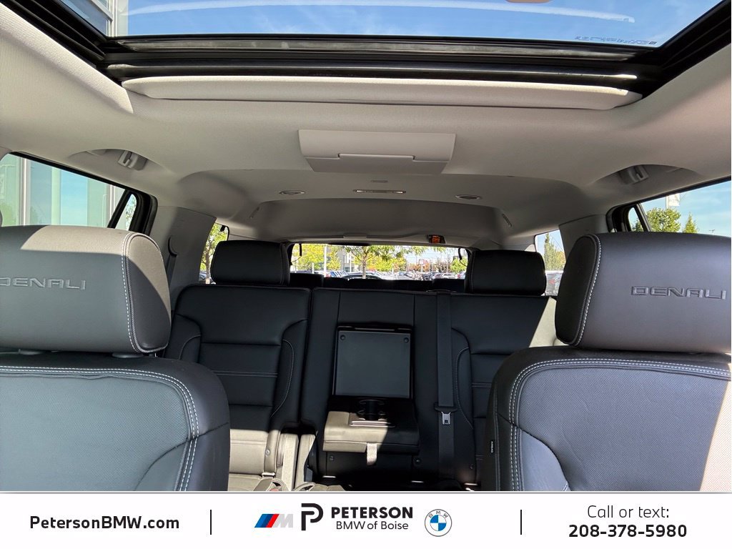 Used 2019 GMC Yukon Denali w/ Denali Ultimate Package AWD/4WD image 37