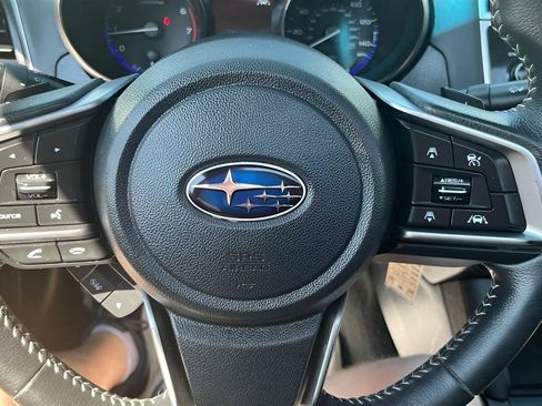 Used 2018 Subaru Legacy 2.5i Premium AWD/4WD image 36