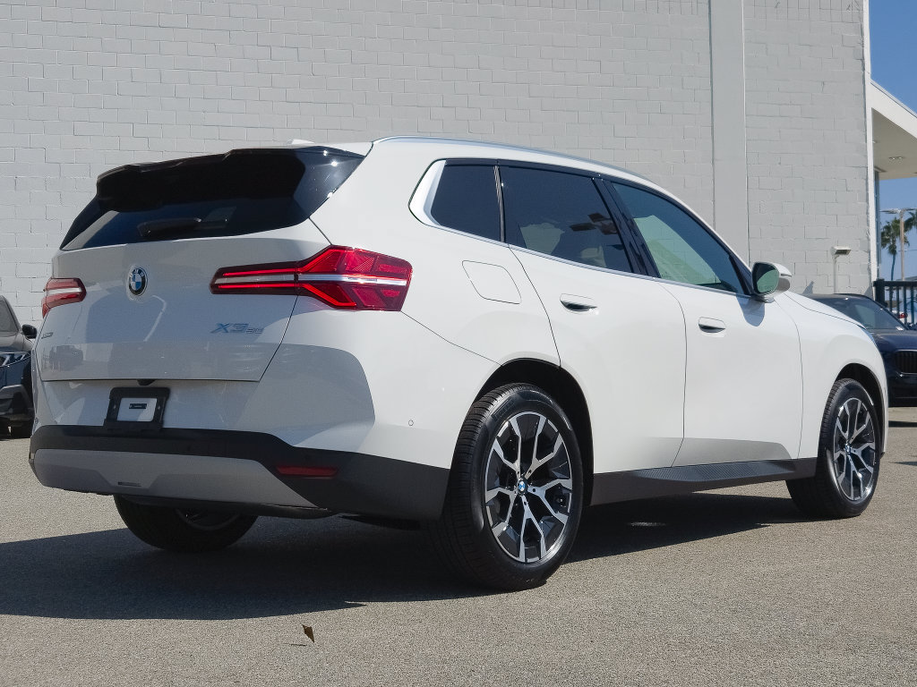 New 2026 BMW X3 xDrive30i w/ Convenience Package AWD/4WD image 4