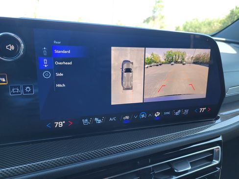 New 2026 Chevrolet Traverse High Country w/ LPO, Floor Liner Package image 23