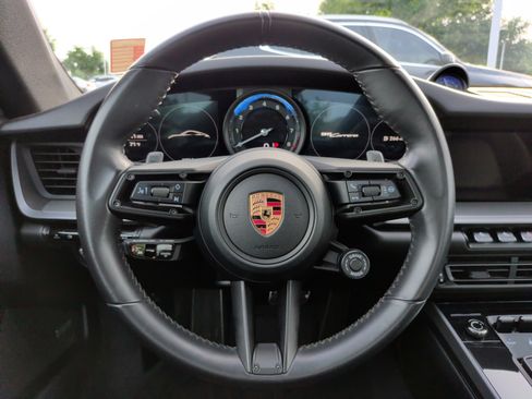 Used 2020 Porsche 911 Carrera RWD image 20