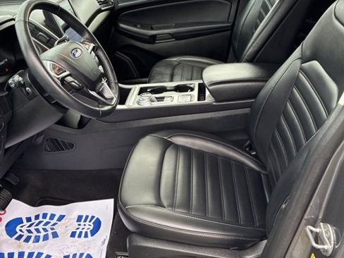 Used 2024 Ford Edge SEL image 14