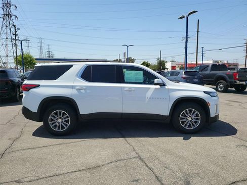 Certified 2023 Chevrolet Traverse LT FWD image 28