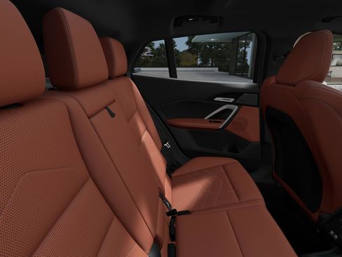 New 2026 BMW X2 xDrive28i image 10