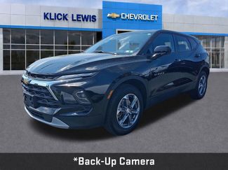 Used 2025 Chevrolet Blazer LT FWD video 3