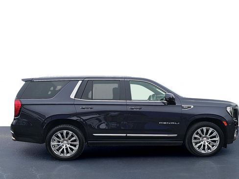 Used 2023 GMC Yukon Denali image 7
