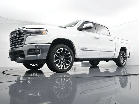Used 2025 RAM 1500 Limited AWD/4WD image 34
