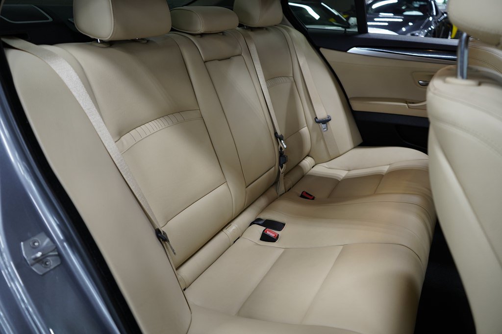 Used 2016 BMW 535i Sedan RWD image 28