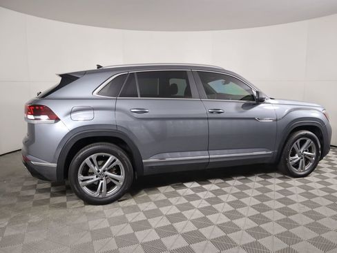 Used 2024 Volkswagen Atlas Cross Sport SEL R-Line image 4