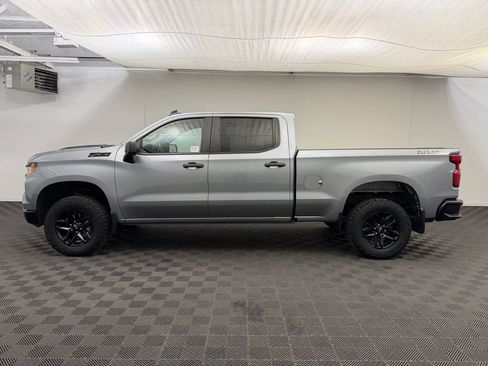 Used 2023 Chevrolet Silverado 1500 Custom Trail Boss w/ LPO, Dark Essentials Package image 2