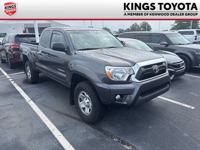 Used 2013 Toyota Tacoma 4x4 Access Cab V6 w/ SR5 Pkg