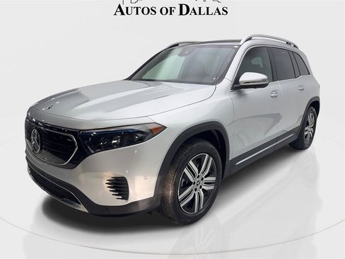 Used 2023 Mercedes-Benz EQB 300 4MATIC w/ Pinnacle Package image 2