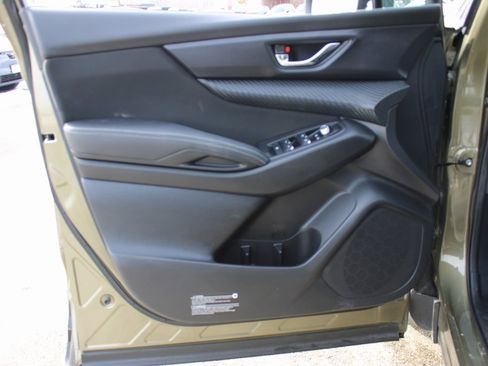 Certified 2023 Subaru Ascent Premium w/ Convenience Package image 9