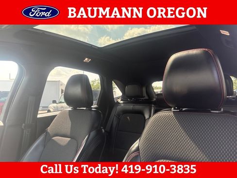 Used 2023 Ford Escape ST-Line w/ Tech Pack #1 AWD/4WD image 18