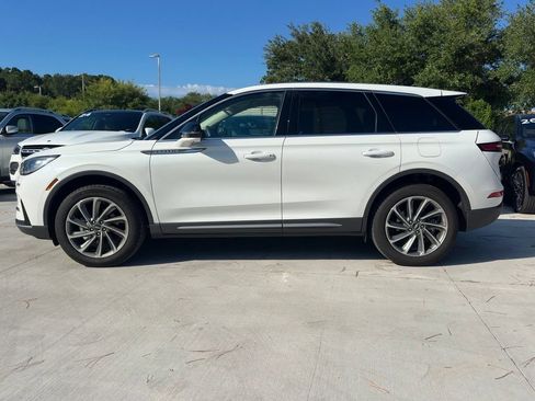 Used 2023 Lincoln Corsair FWD w/ Equipment Group 101A image 7