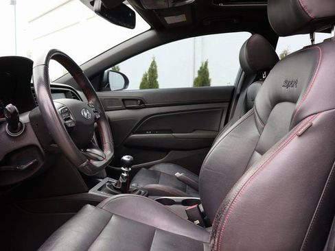 Used 2018 Hyundai Elantra Sport w/ Sport Premium Package 03 FWD image 17