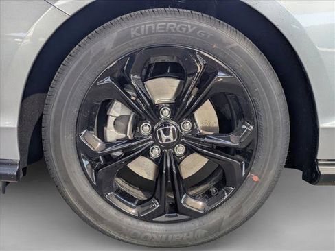 New 2025 Honda Accord SE image 10