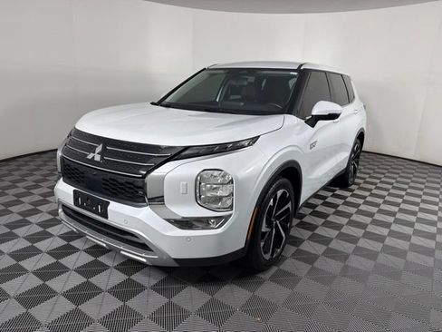 Used 2024 Mitsubishi Outlander SE AWD/4WD image 5