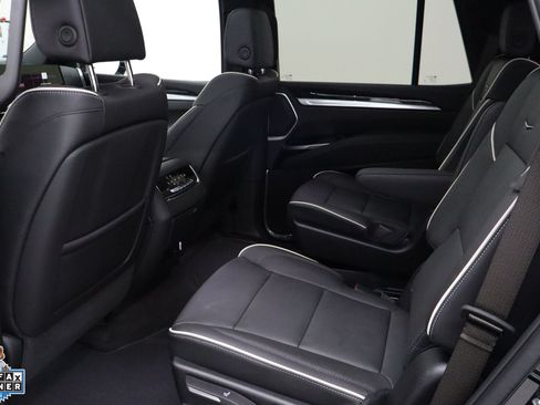 Used 2026 Cadillac Escalade Sport AWD/4WD image 26